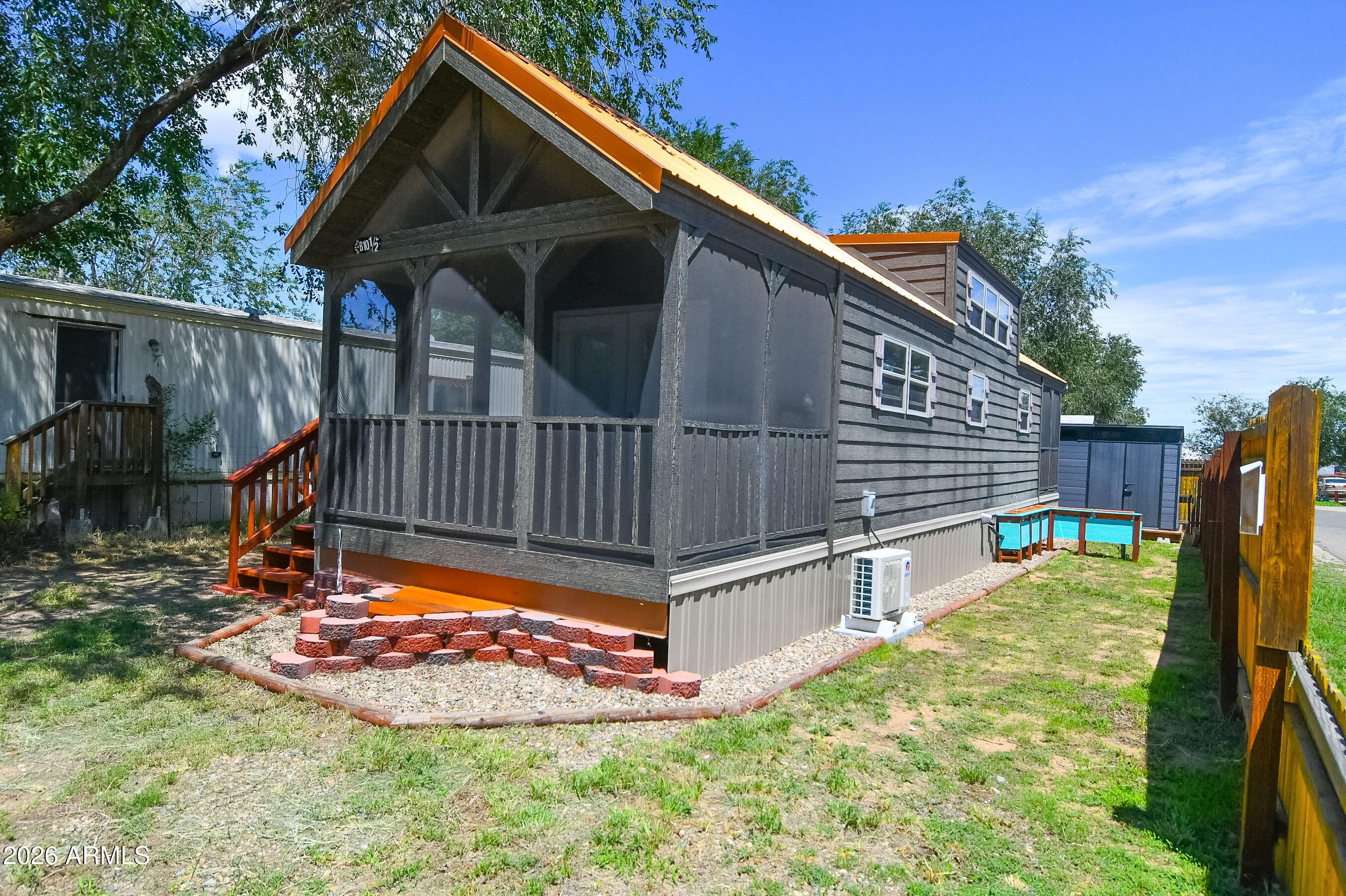 349 S Road 1 West -- B 10.5