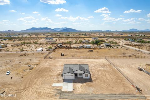 A home in Tonopah