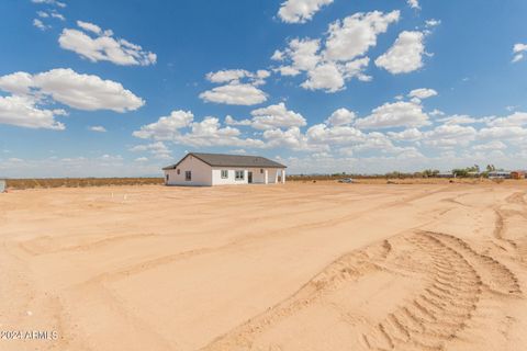 A home in Tonopah