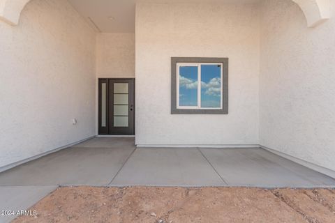 A home in Tonopah