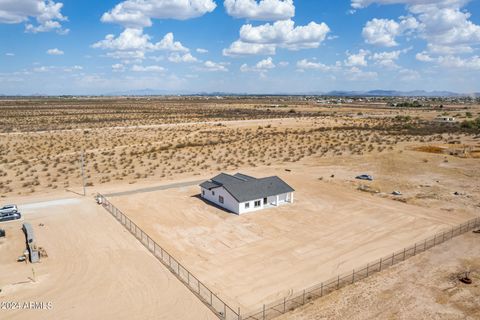 A home in Tonopah