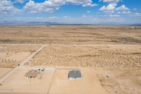 A home in Tonopah