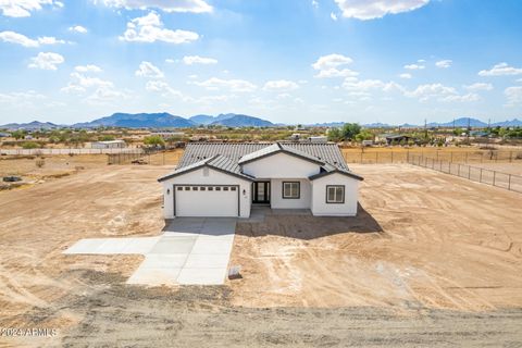 A home in Tonopah