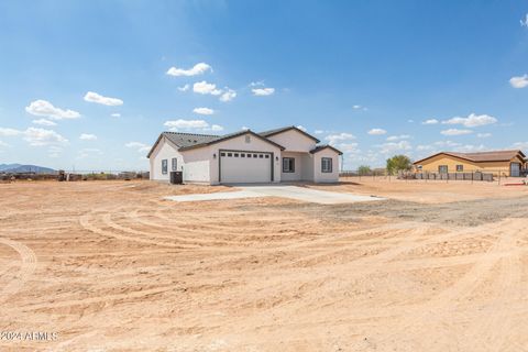 A home in Tonopah