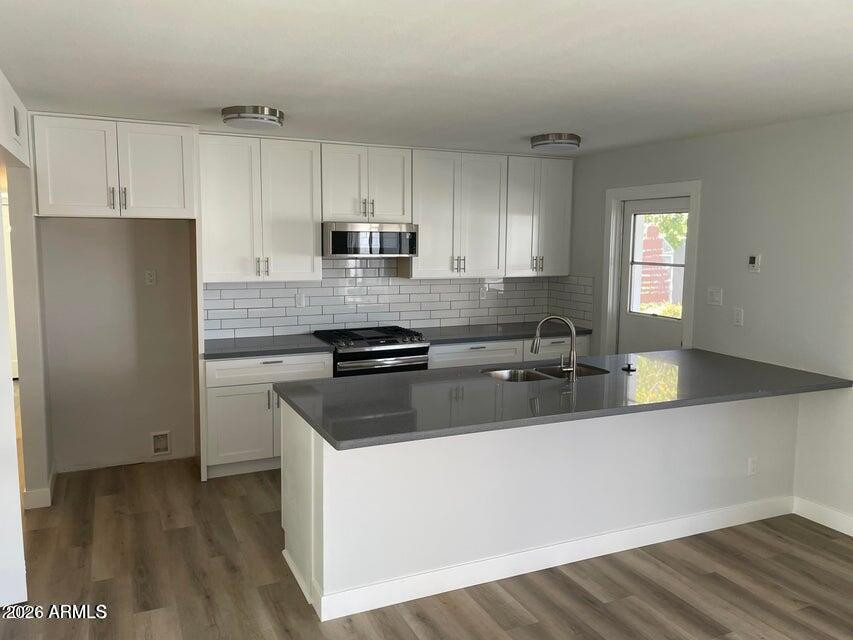 414 E Malibu Drive