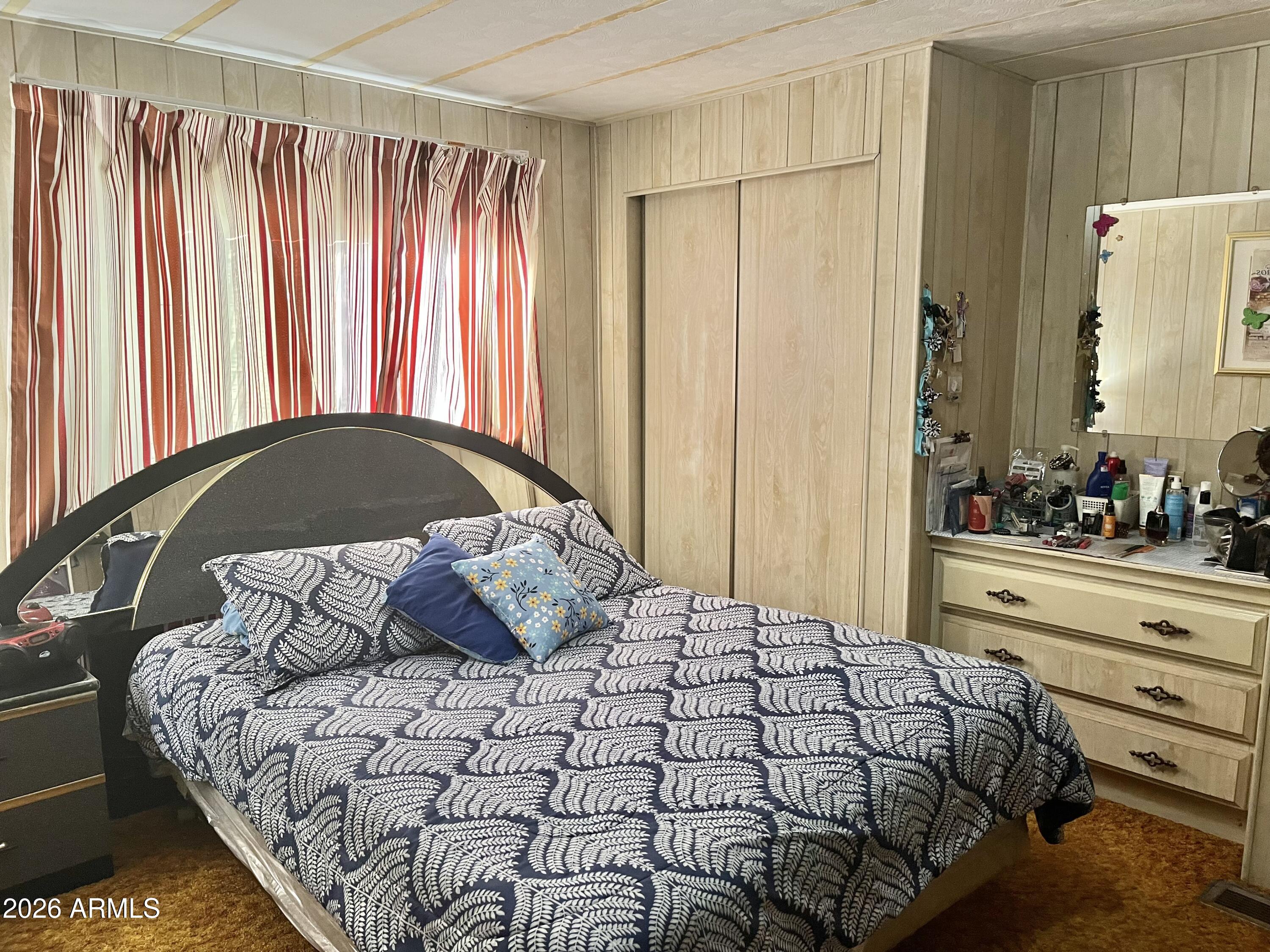 PHOENIX WEST MOBILE HOME COMMUNITY - Residential