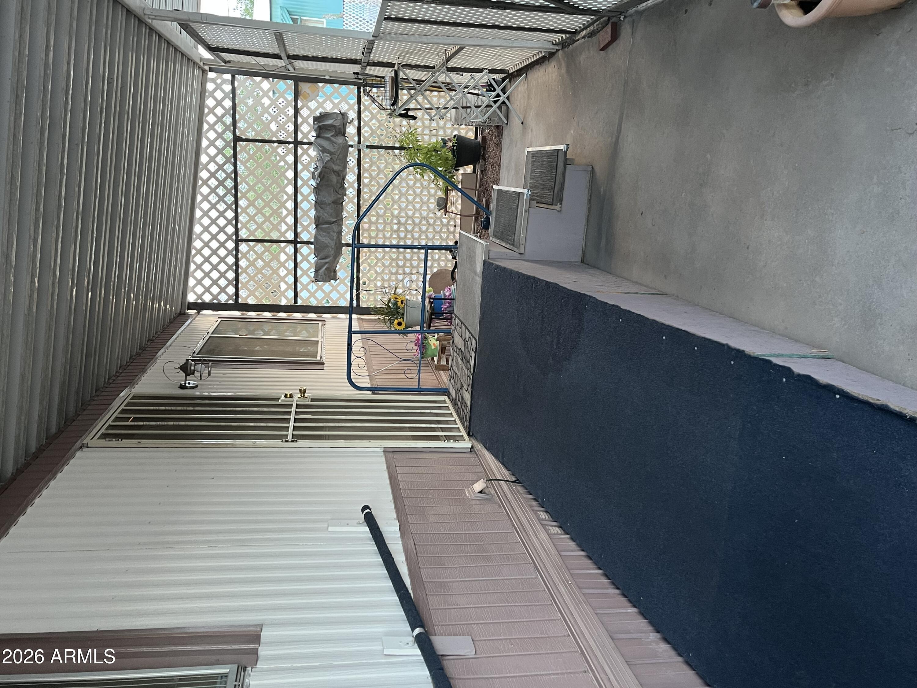 3150 W Glendale Avenue 68