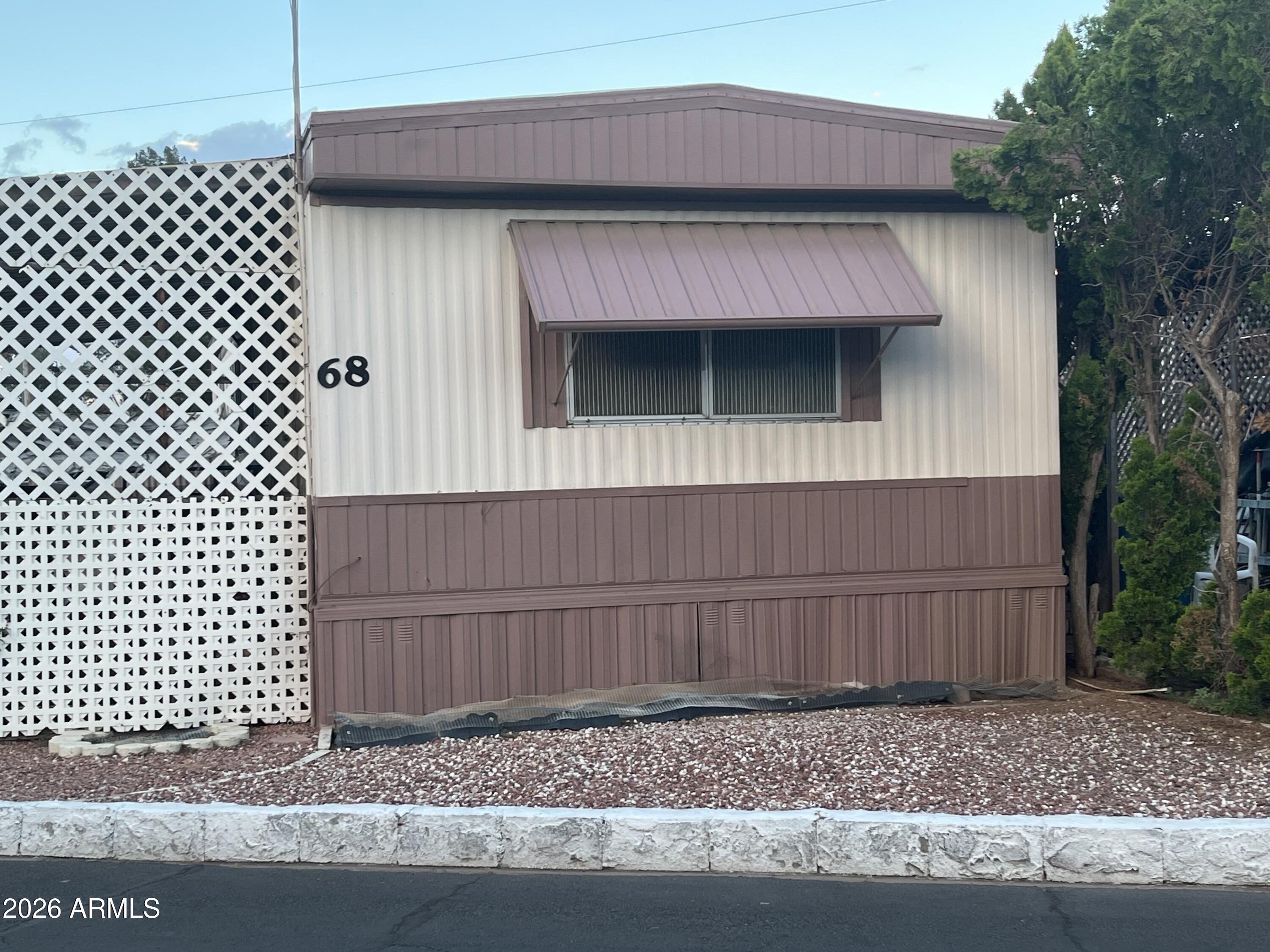 3150 W Glendale Avenue 68