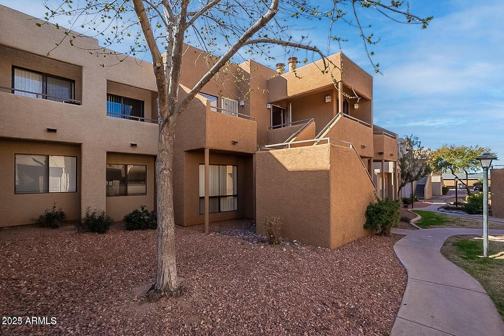 Photo of 11640 N 51st Avenue #248, Glendale, AZ 85304 (MLS # 6996381)
