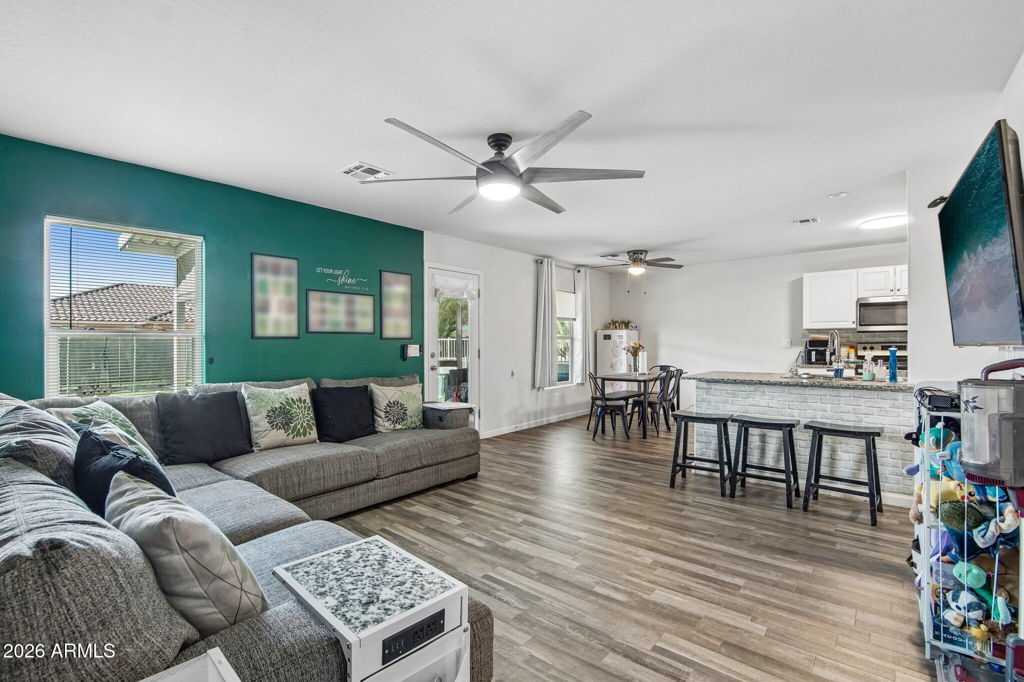 DOMINION CREEK - Residential