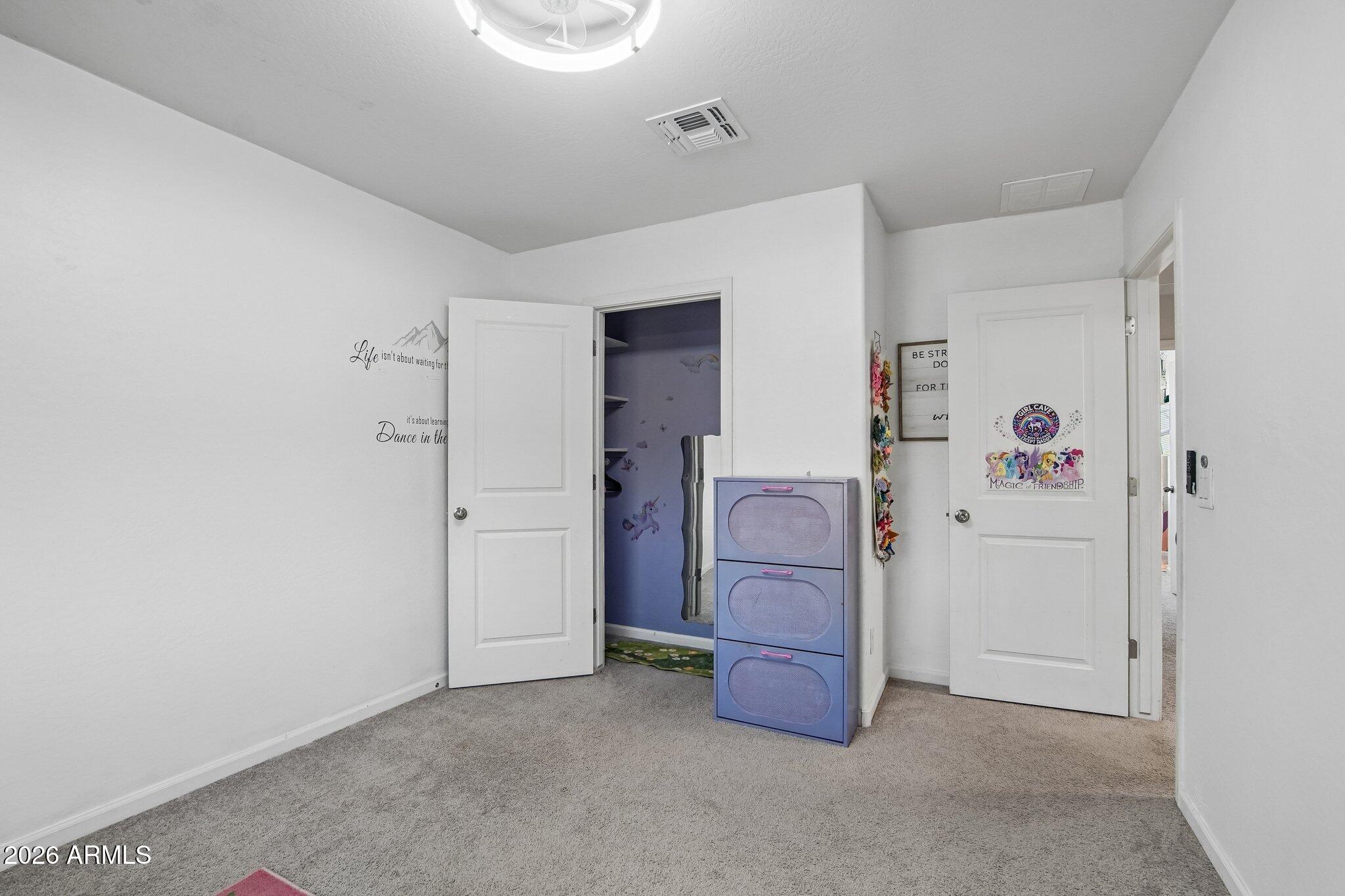 DOMINION CREEK - Residential