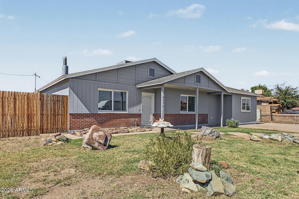Photo of 2350 N 51st Drive, Phoenix, AZ 85035 (MLS # 7091178)