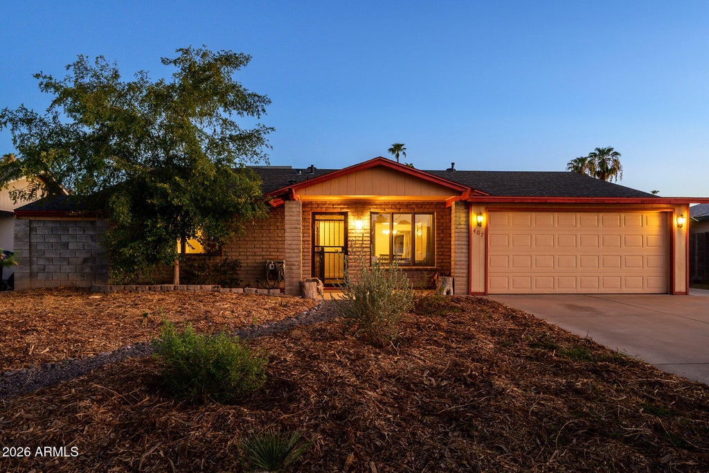 Photo of 407 E Julie Drive, Tempe, AZ 85283 (MLS # 7069193)