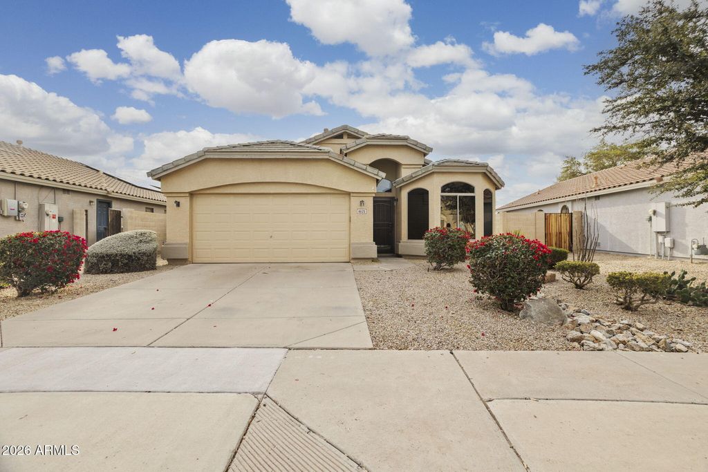 Photo of 16125 W Latham Street, Goodyear, AZ 85338 (MLS # 6964741)
