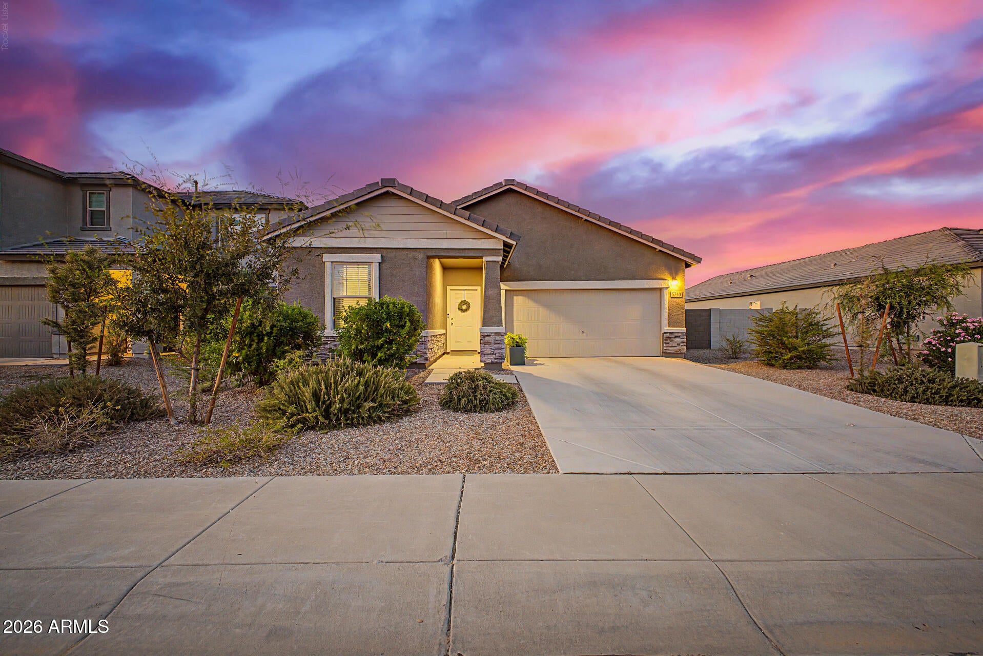 5740 E THETIS Drive