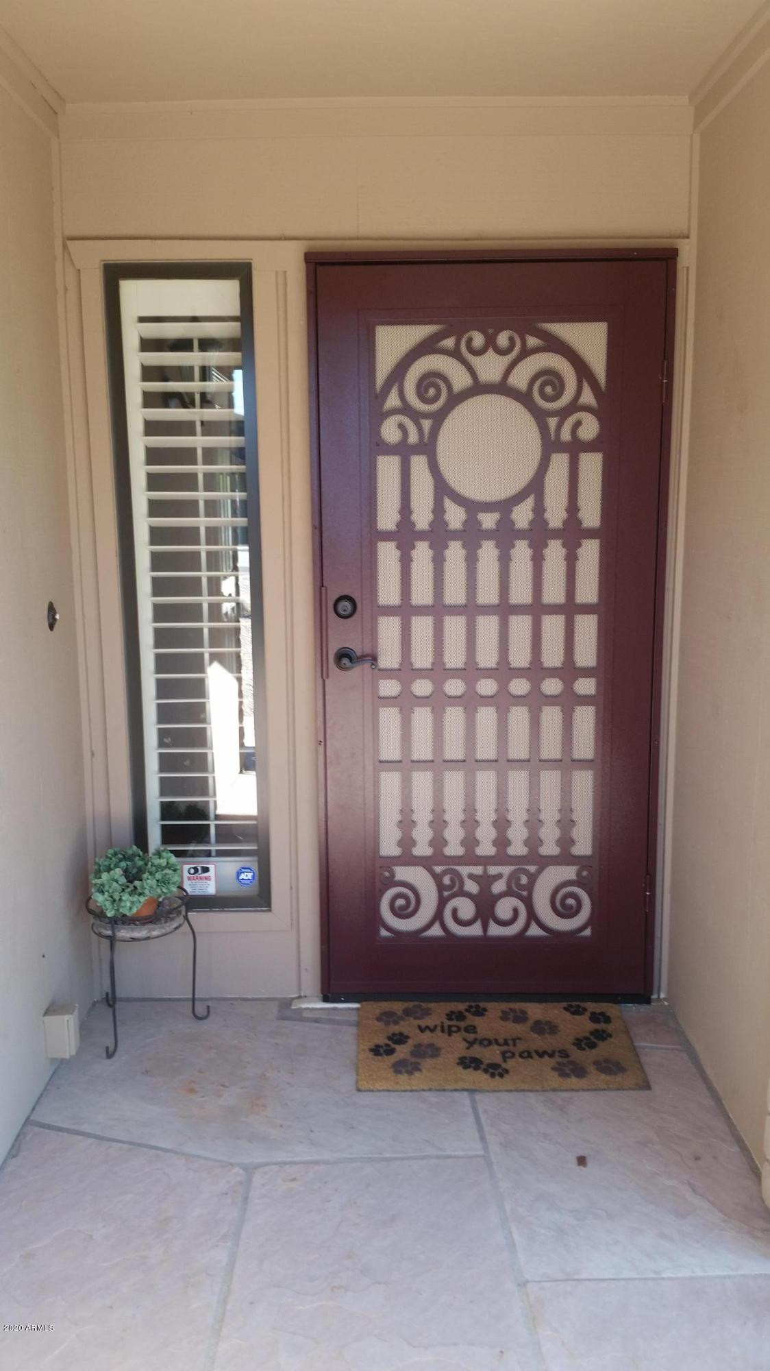 2614 E Sahuaro Drive