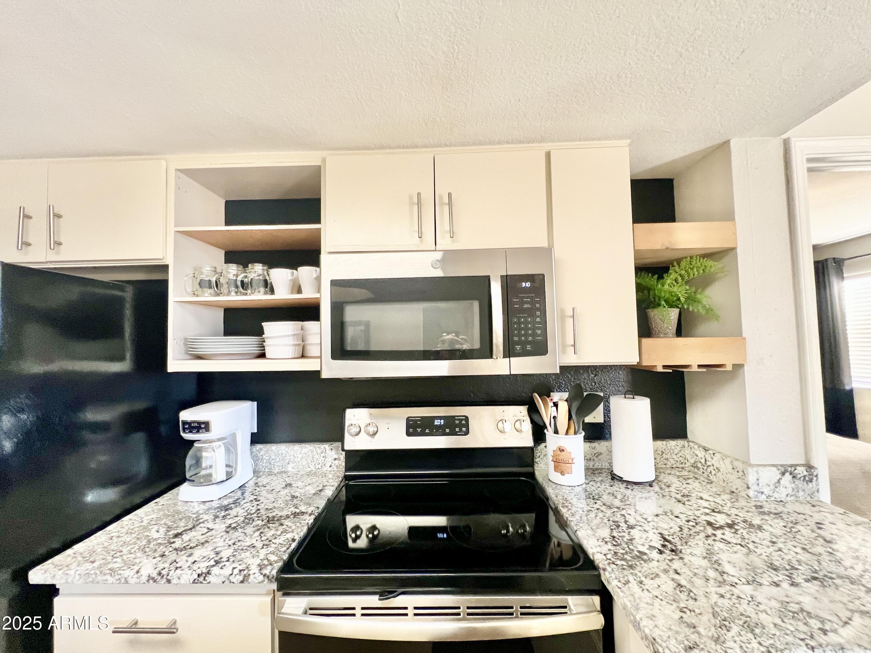 2855 S Extension Road S 220