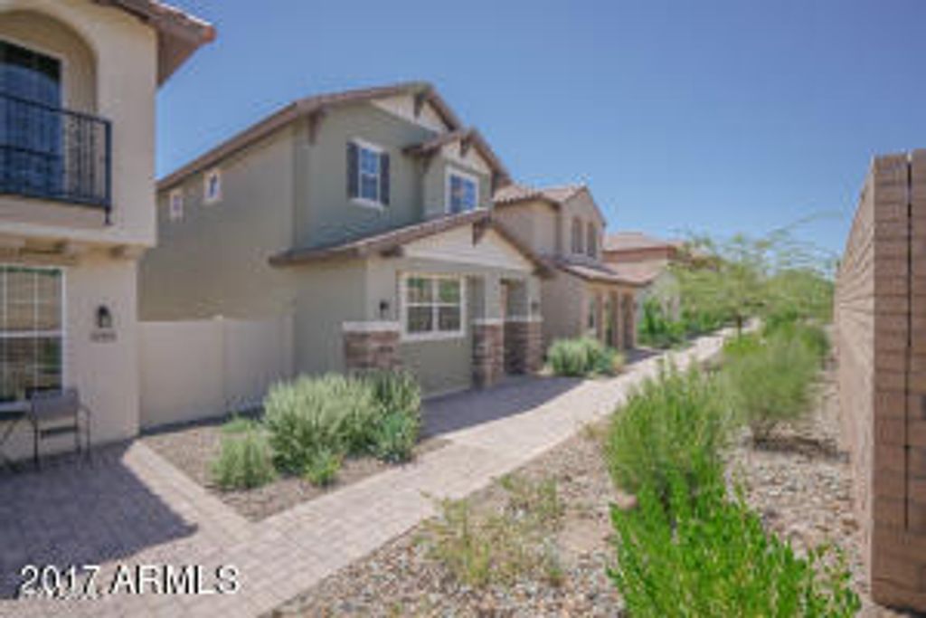 Photo of 12468 W Hummingbird Terrace, Peoria, AZ 85383 (MLS # 6929676)