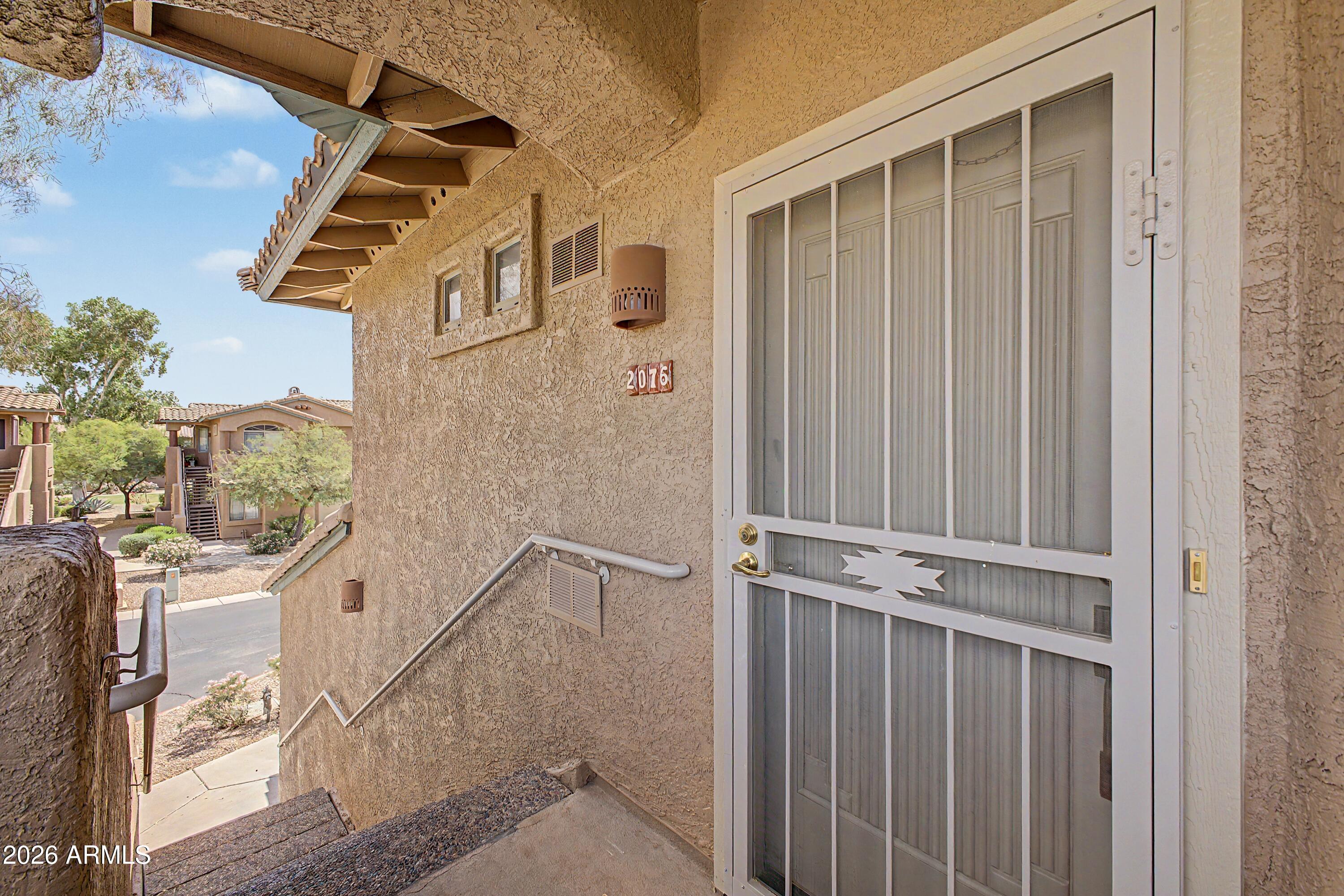 11500 E COCHISE Drive 2076