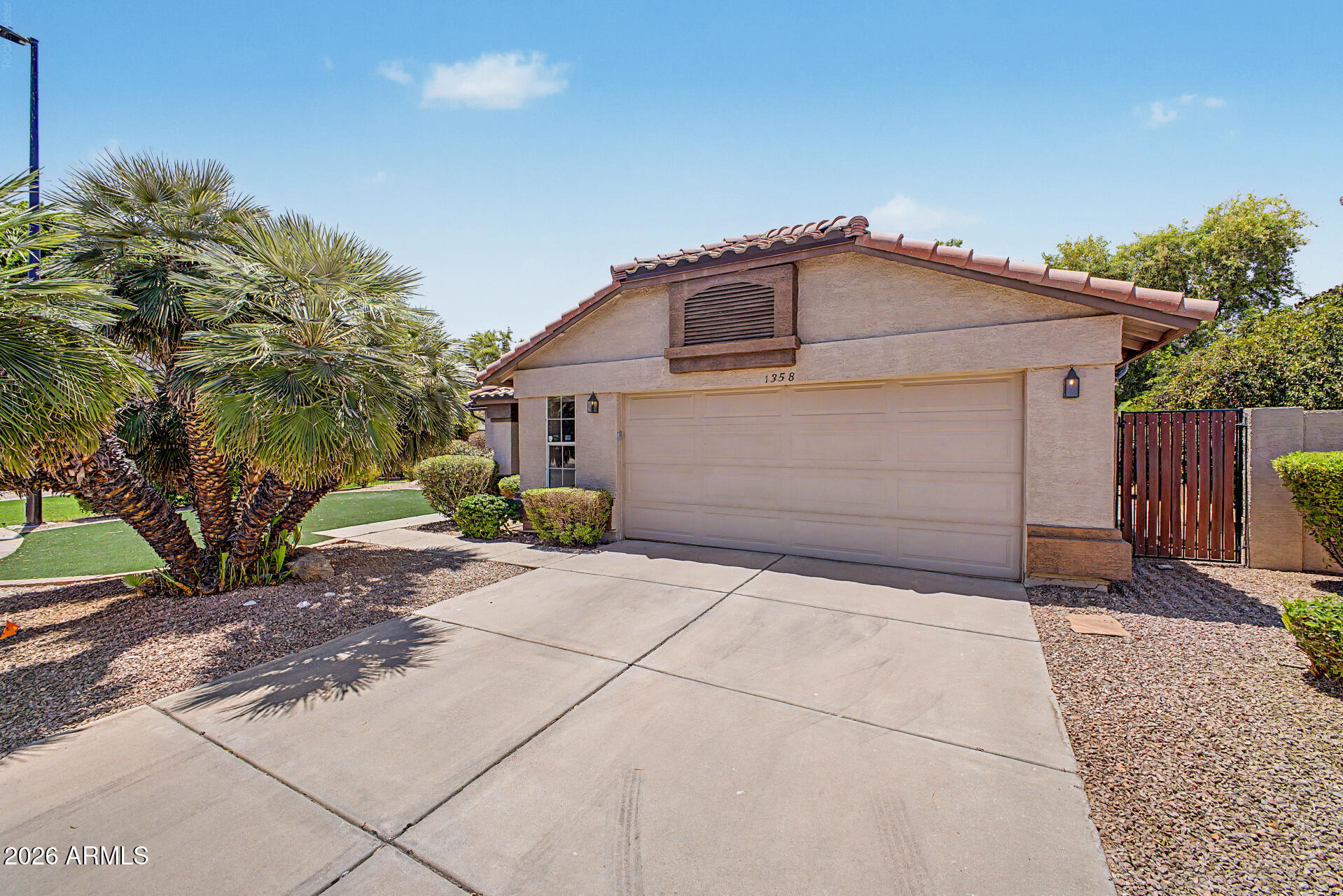 1358 N SAILORS Way