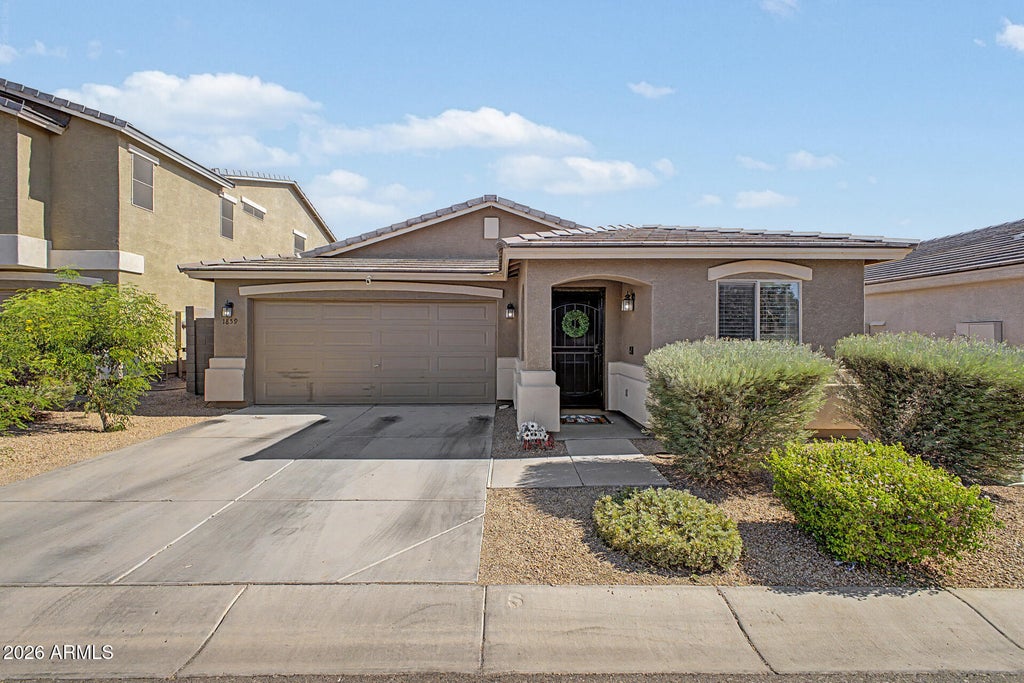 Photo of 1859 W Stagecoach Street, Apache Junction, AZ 85120 (MLS # 7063280)