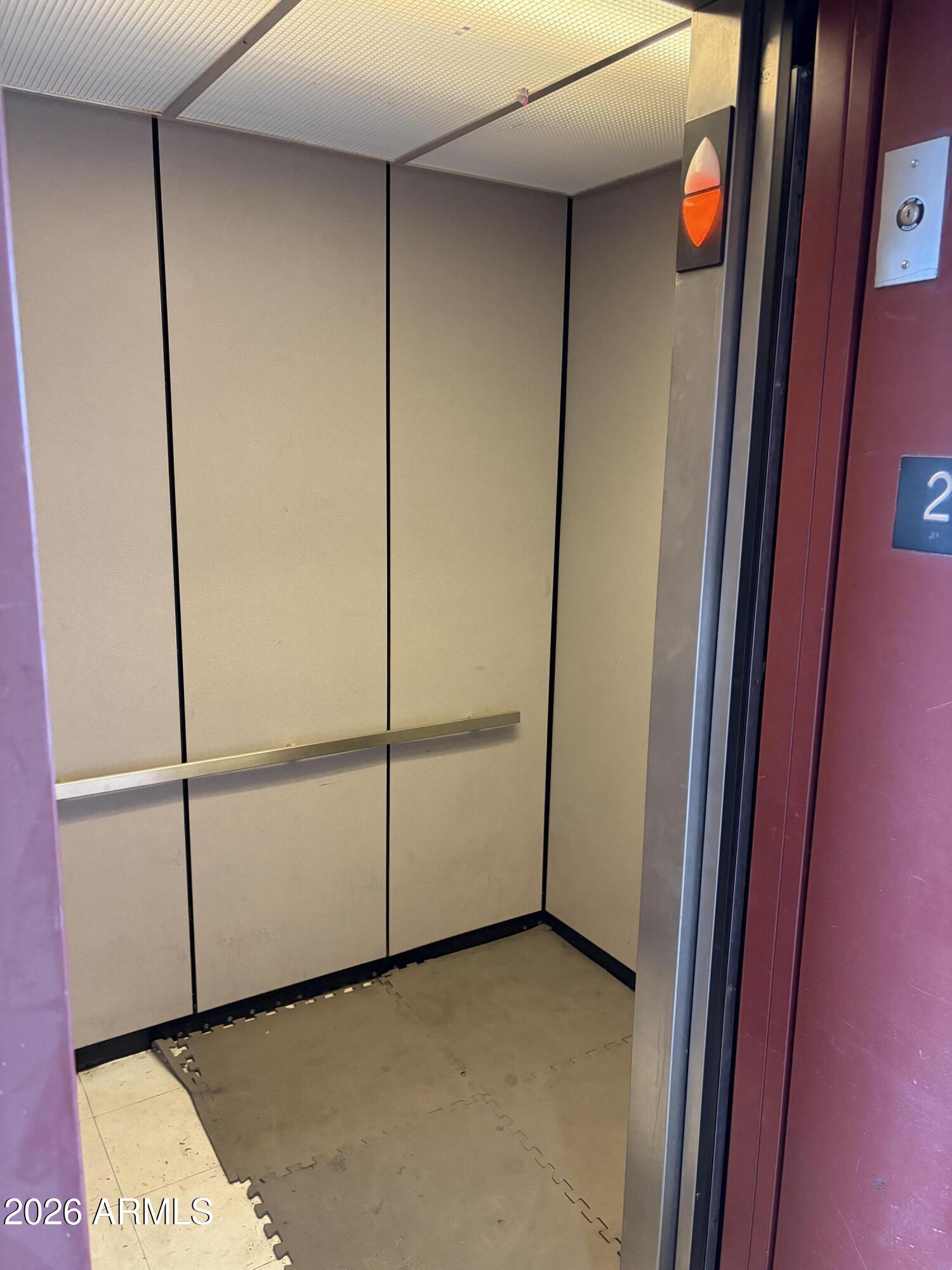 2114 W APACHE Trail 7