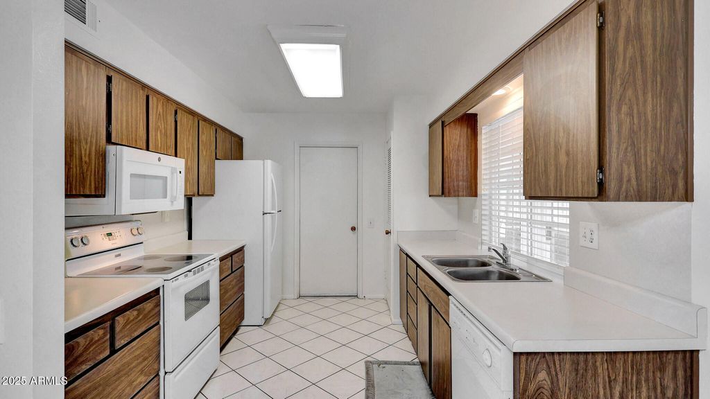 Photo of 16828 N 108th Avenue, Sun City, AZ 85351 (MLS # 6949008)