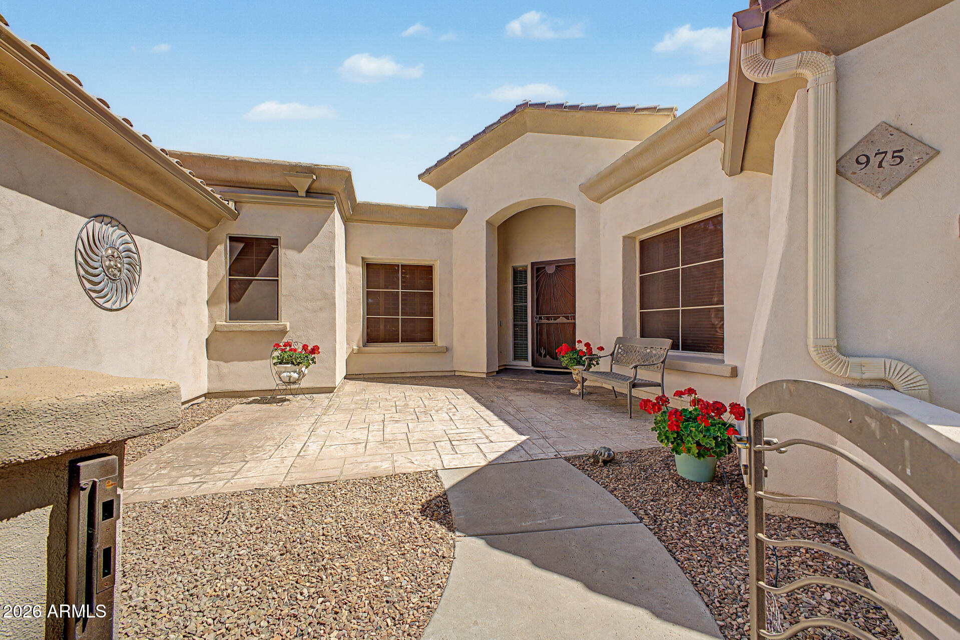975 E COUNTY DOWN Drive