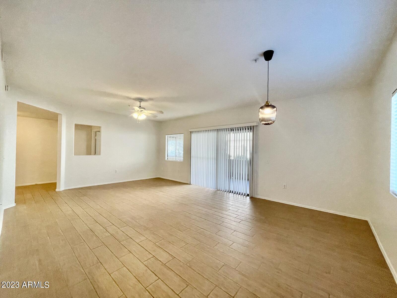 15225 N 100TH Street 1220