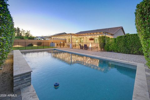 10015 W Villa Hermosa -- Peoria AZ 85383