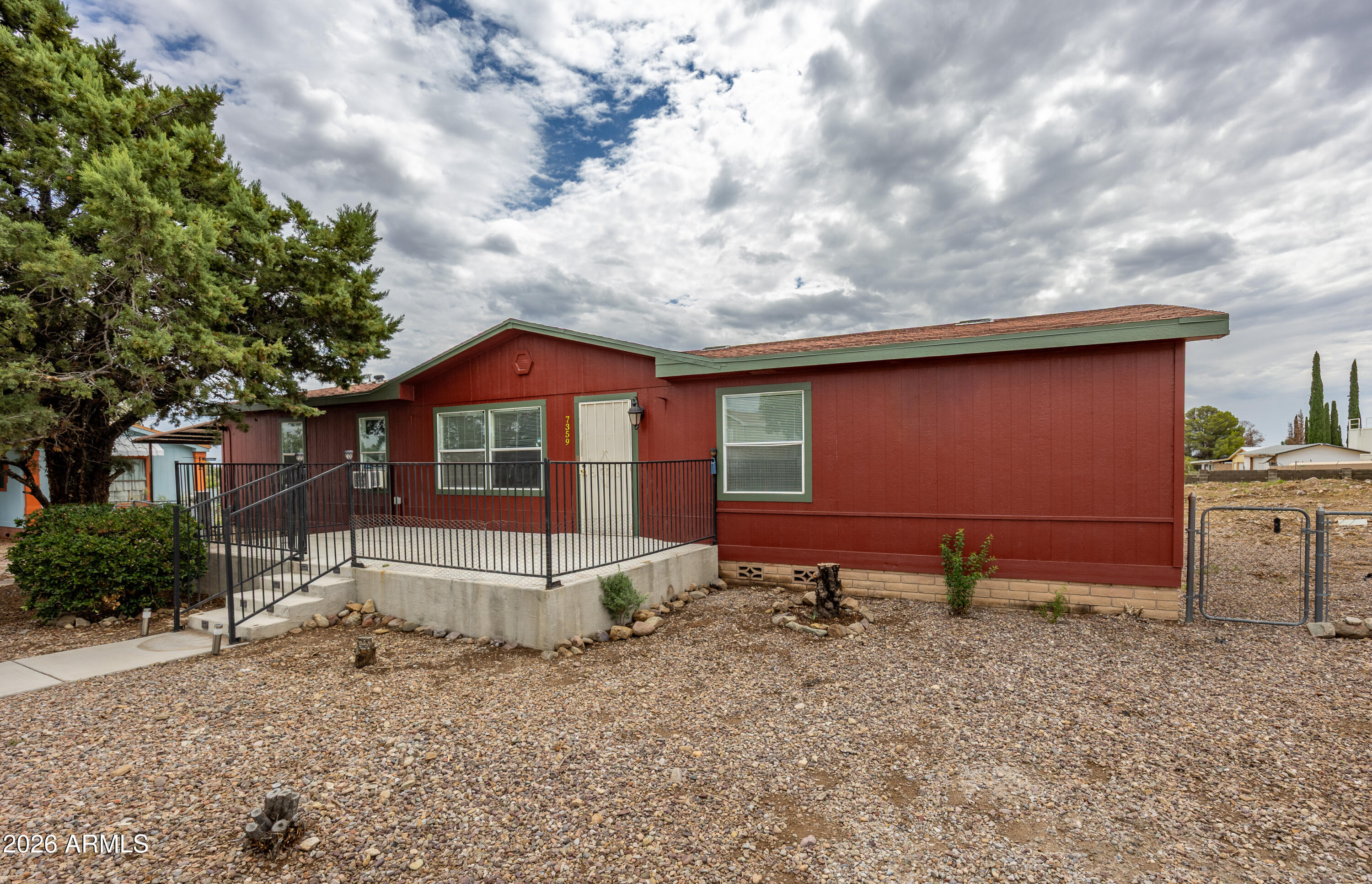 7359 S LARIAT Road