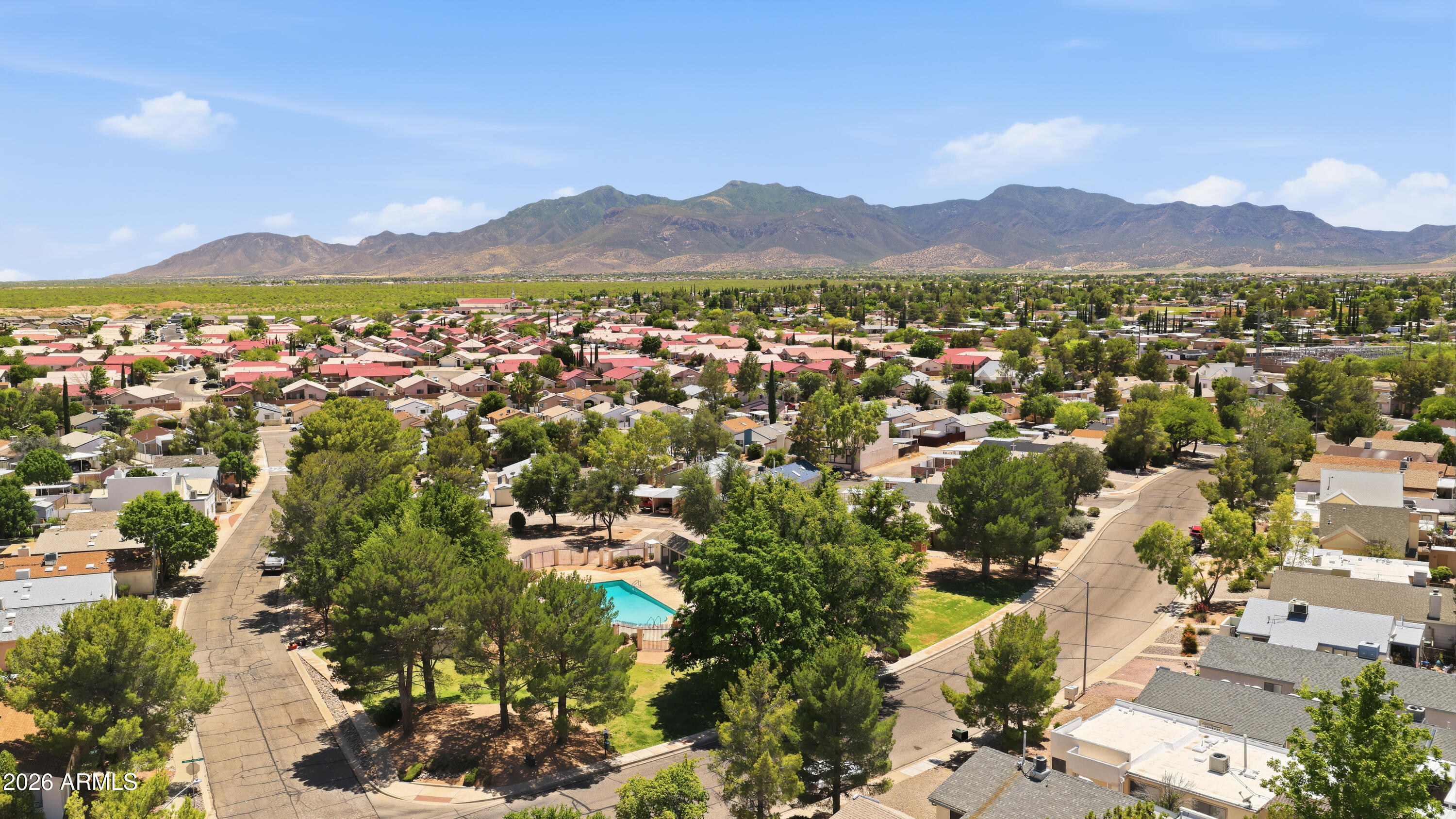 DESERT SHADOWS - Residential