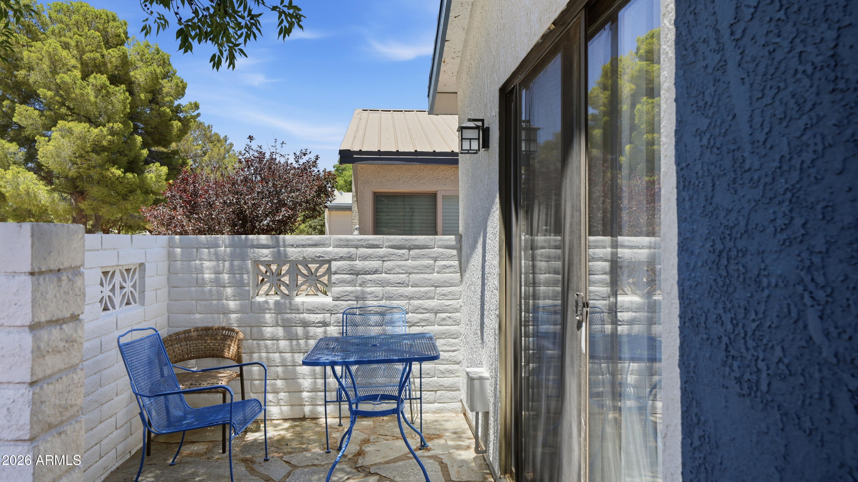 DESERT SHADOWS - Residential