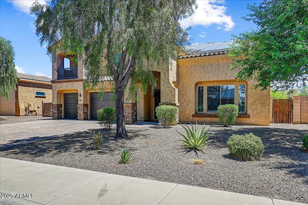 18207 W SELLS Drive