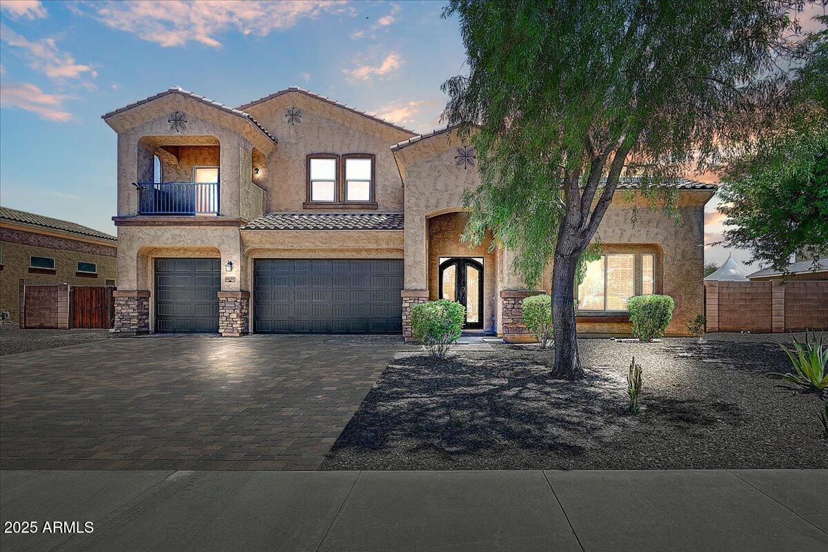 18207 W SELLS Drive
