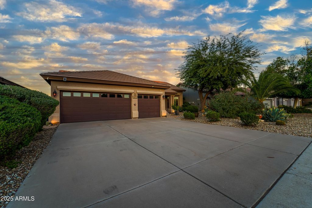 Photo of 1021 S Western Skies Drive, Gilbert, AZ 85296 (MLS # 6952311)