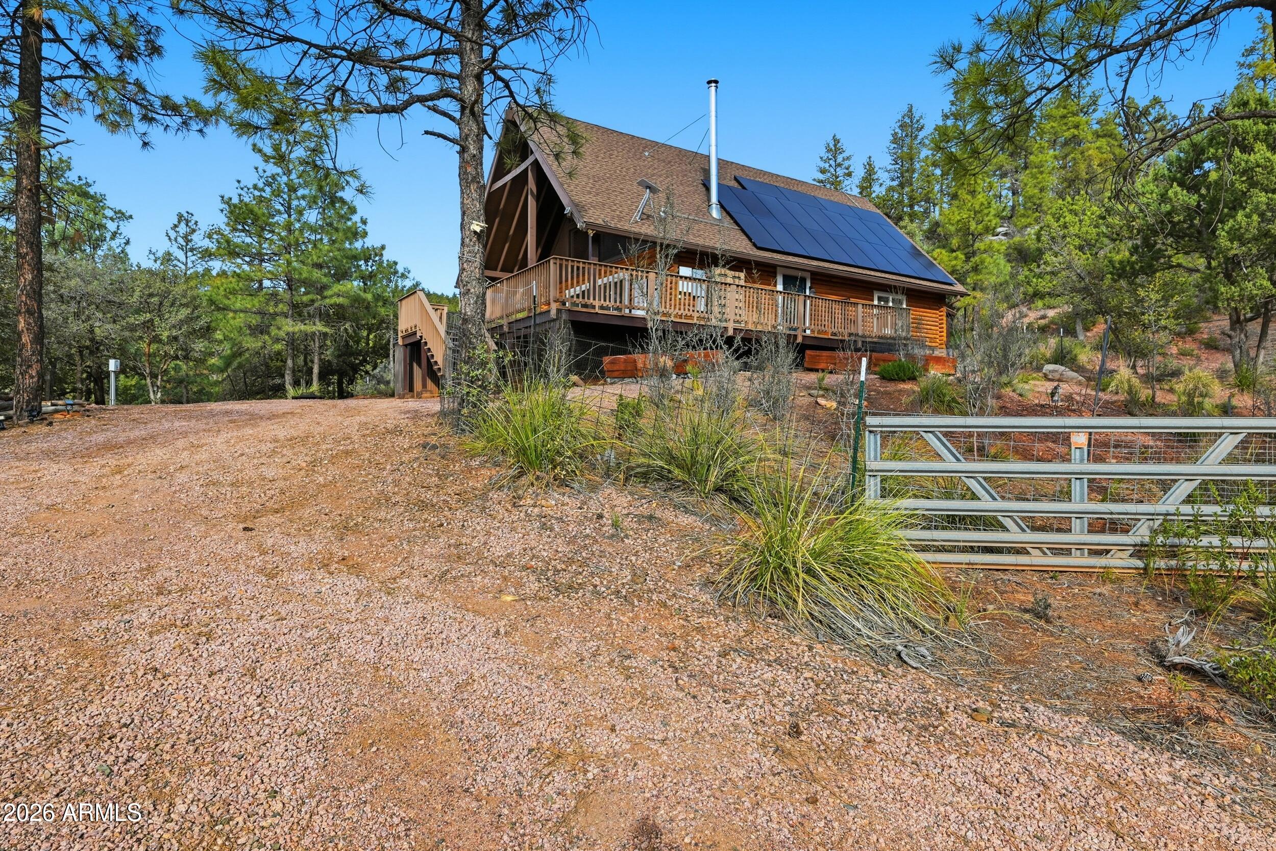 228 E Belluzzi Boulevard