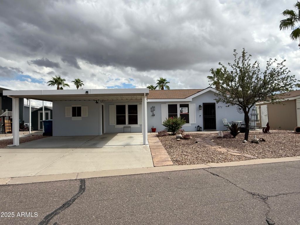 Photo of 2000 S Apache Road #371, Buckeye, AZ 85326 (MLS # 6932640)
