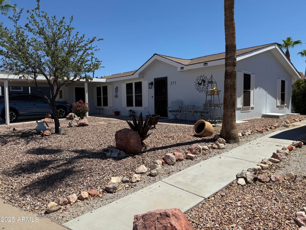 Photo of 2000 S Apache Road #371, Buckeye, AZ 85326 (MLS # 6932640)