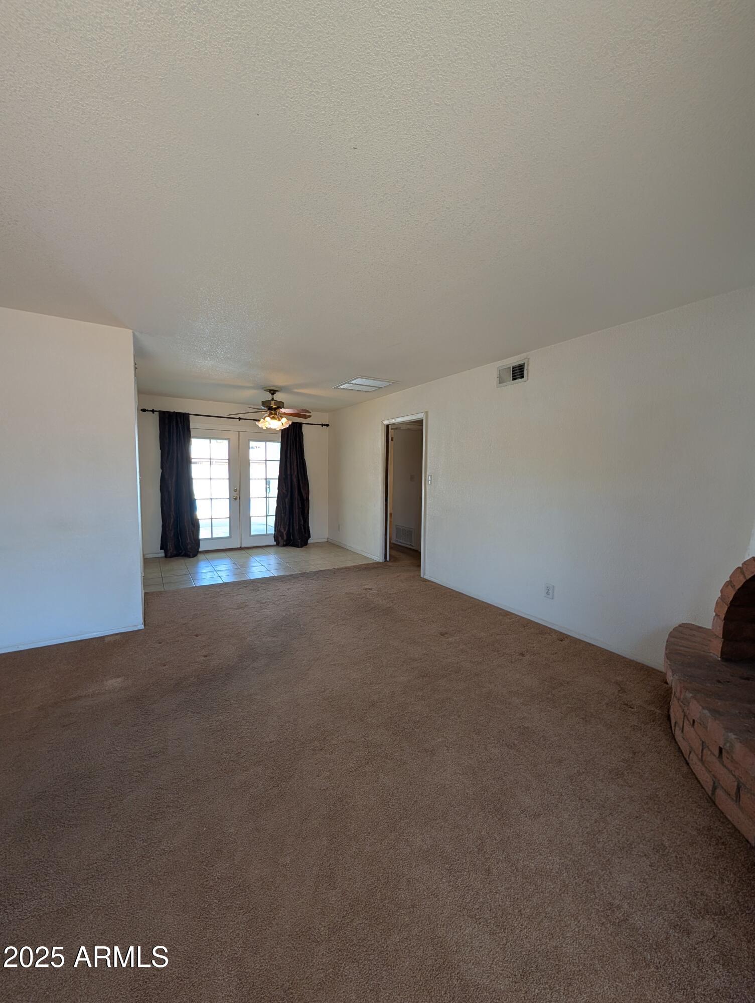 Homes 2 2934 W NORTHVIEW Avenue