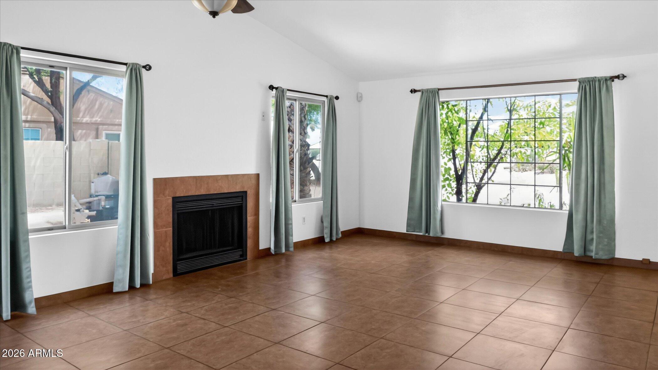CRESTVIEW - Residential