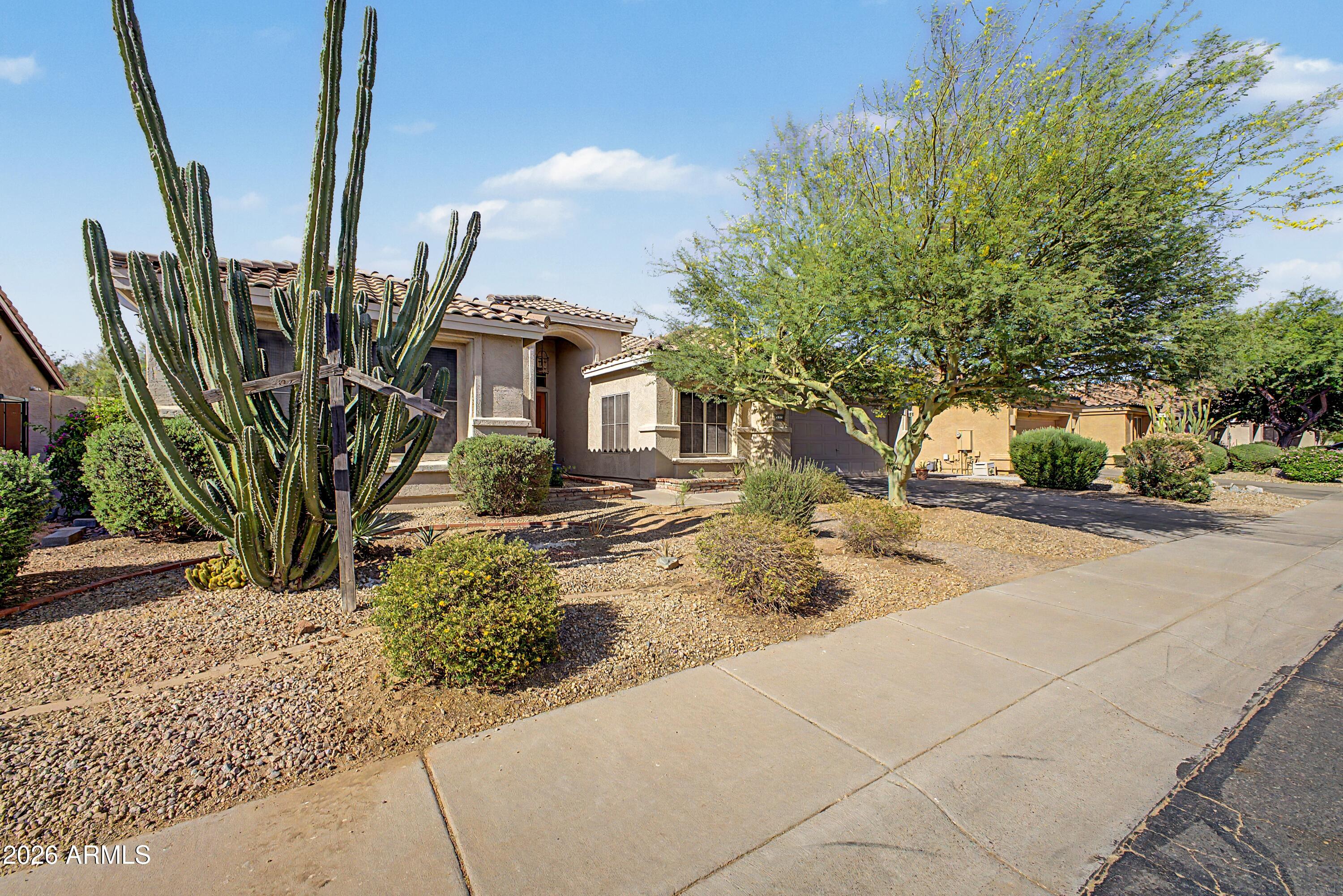 4010 E HAMBLIN Drive