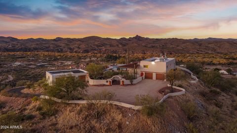 A home in Wickenburg