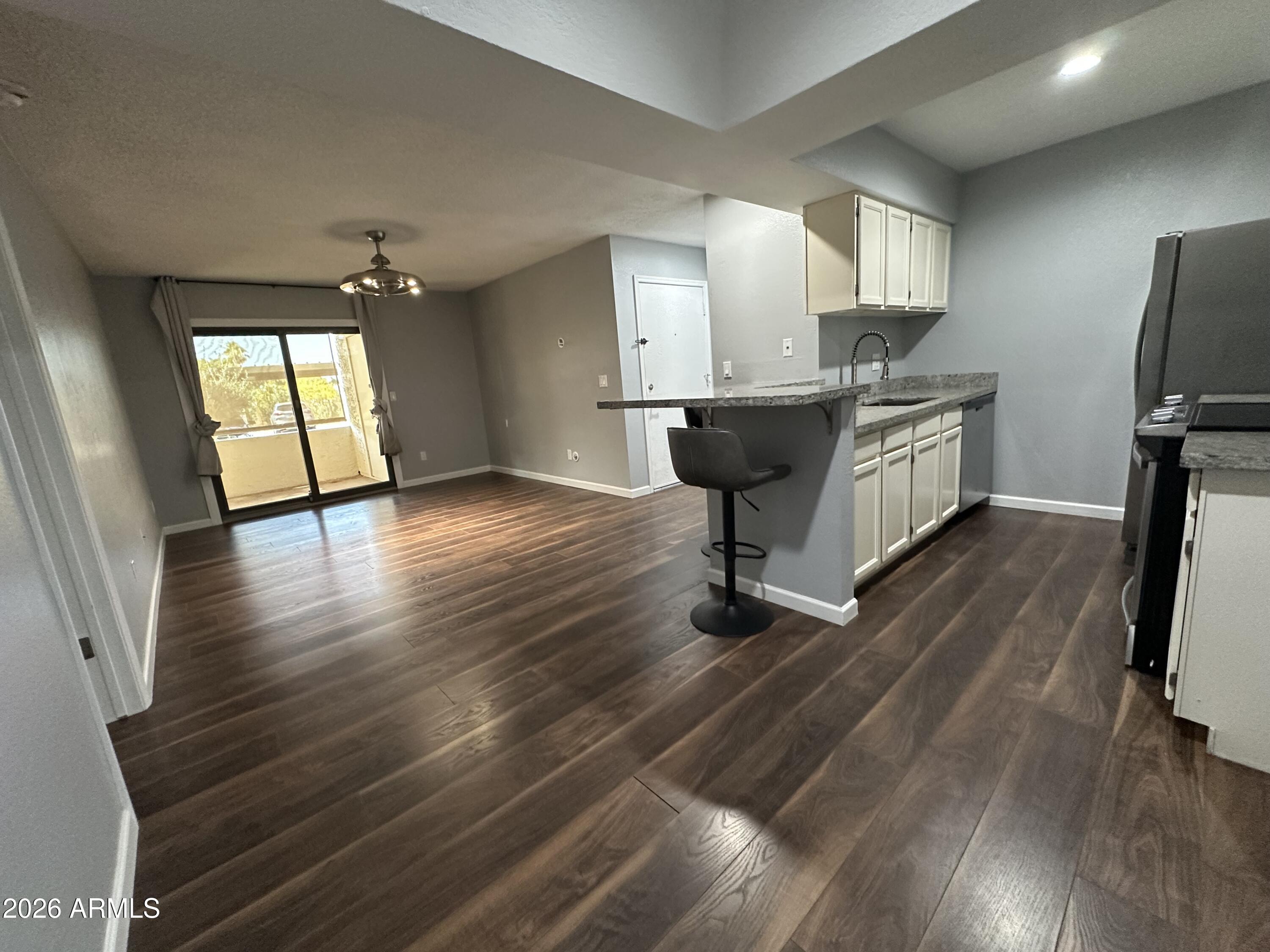 10610 S 48TH Street 1005