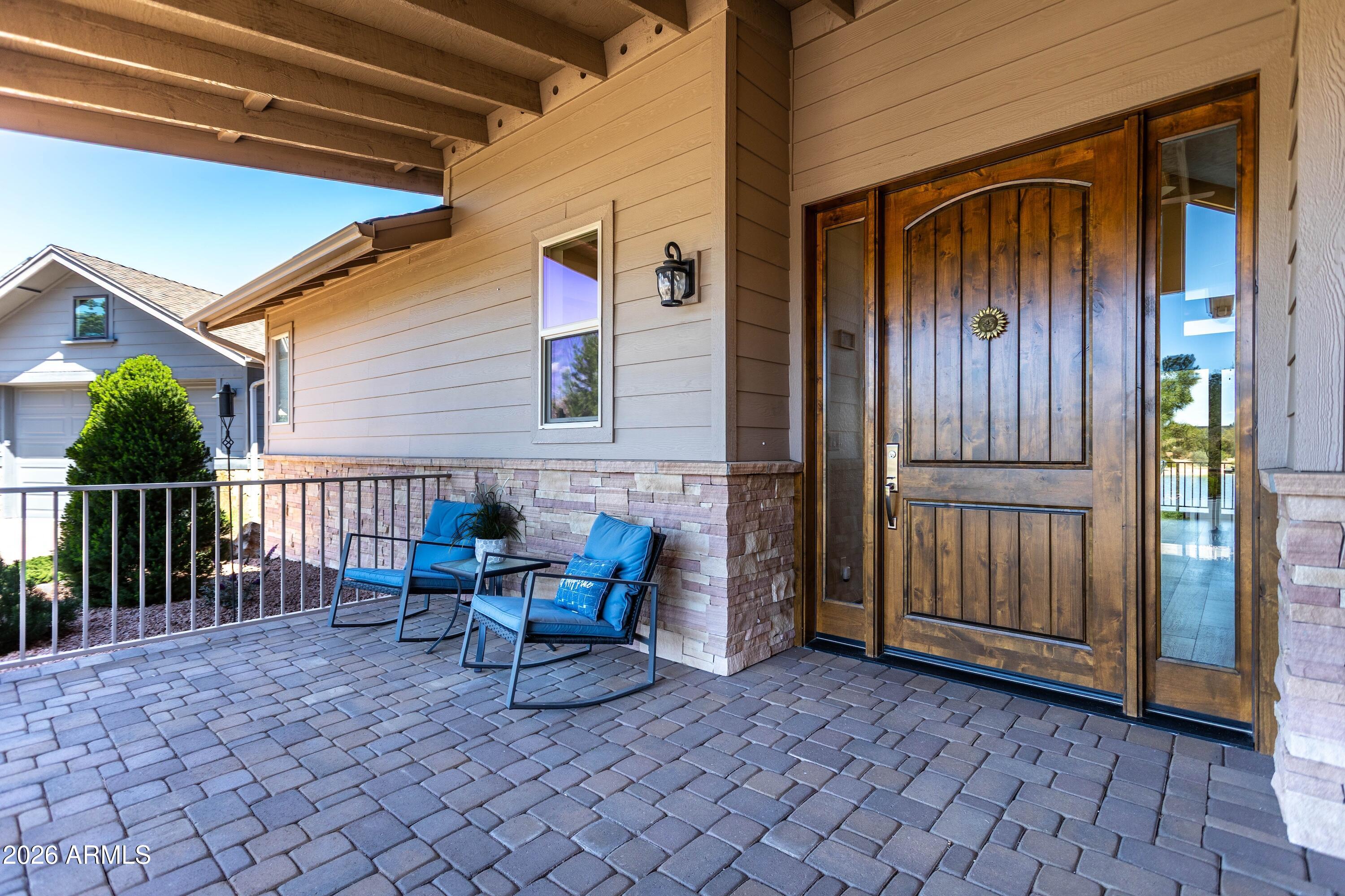 1711 E Velvet Mesquite Court