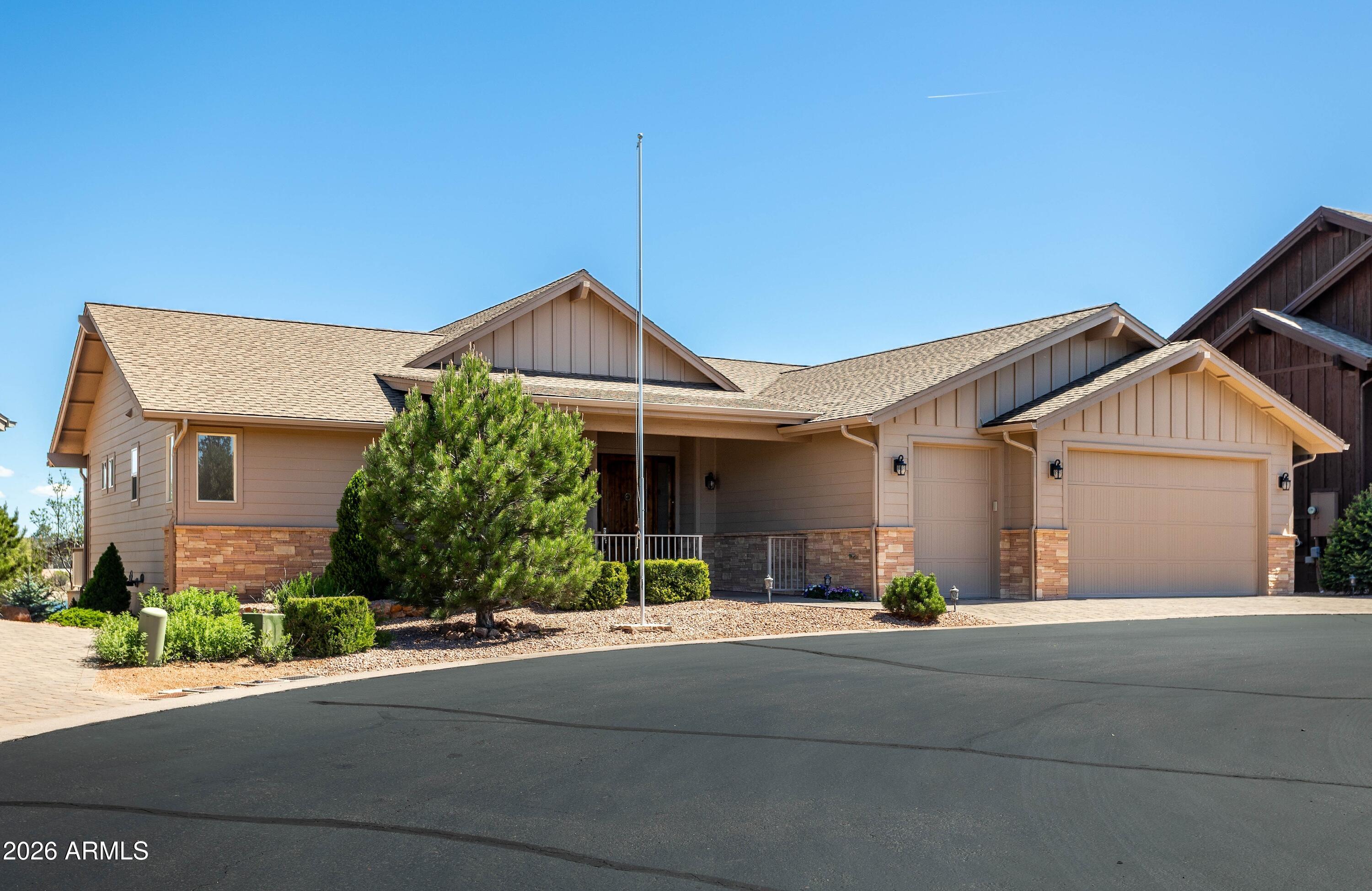 1711 E Velvet Mesquite Court