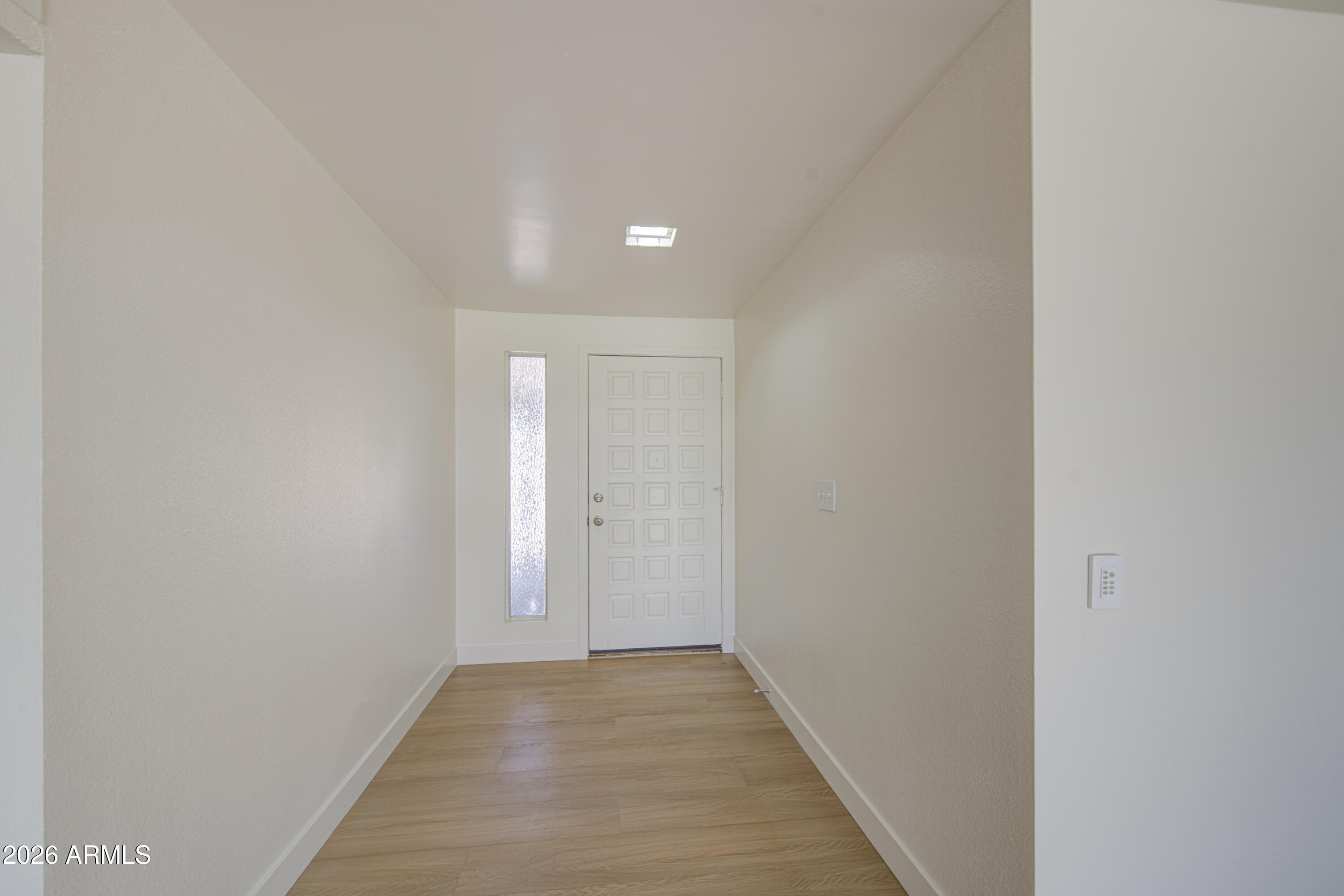 613 W PERALTA Avenue