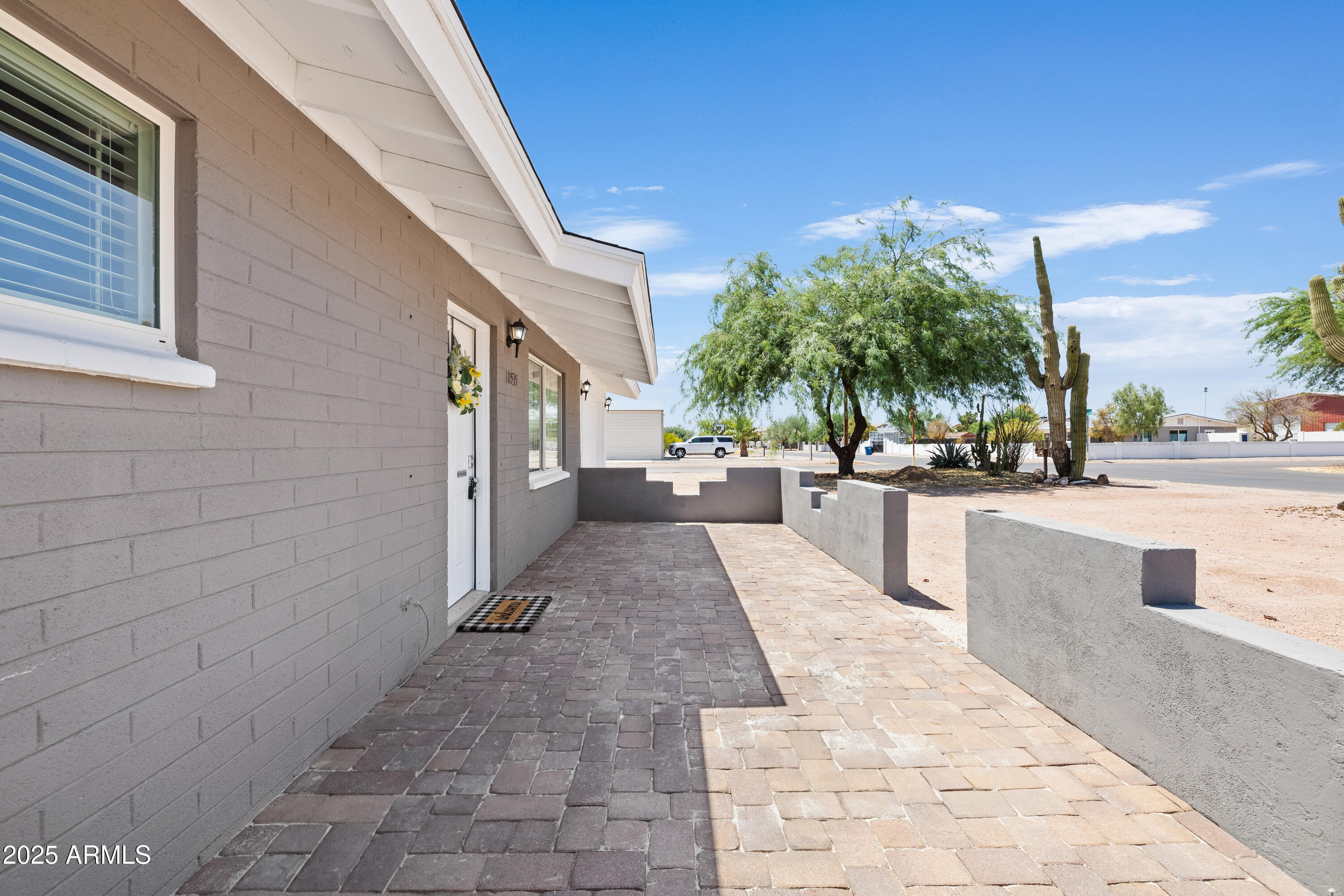 10535 E BOULDER Drive