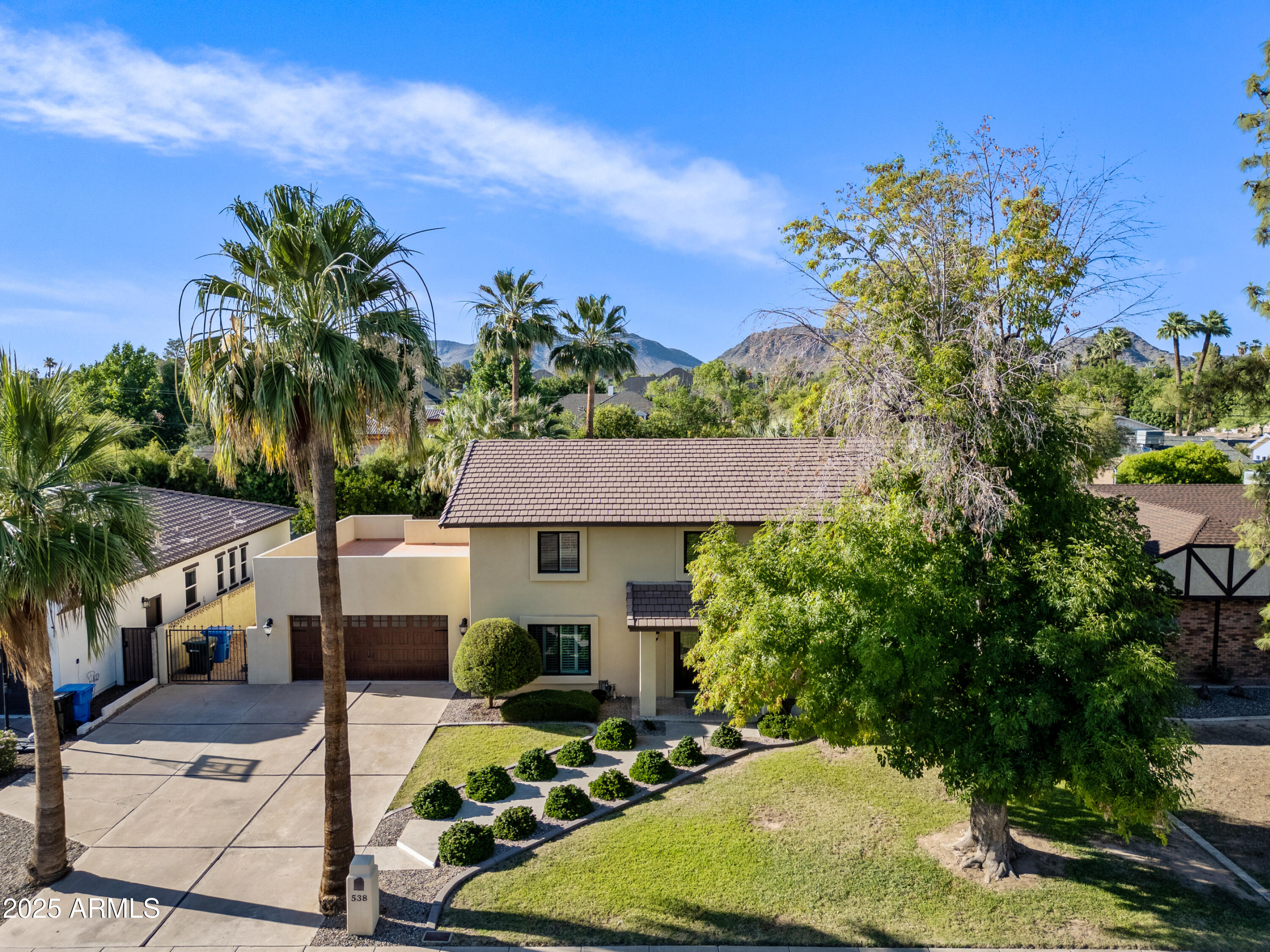 538 W LAS PALMARITAS Drive