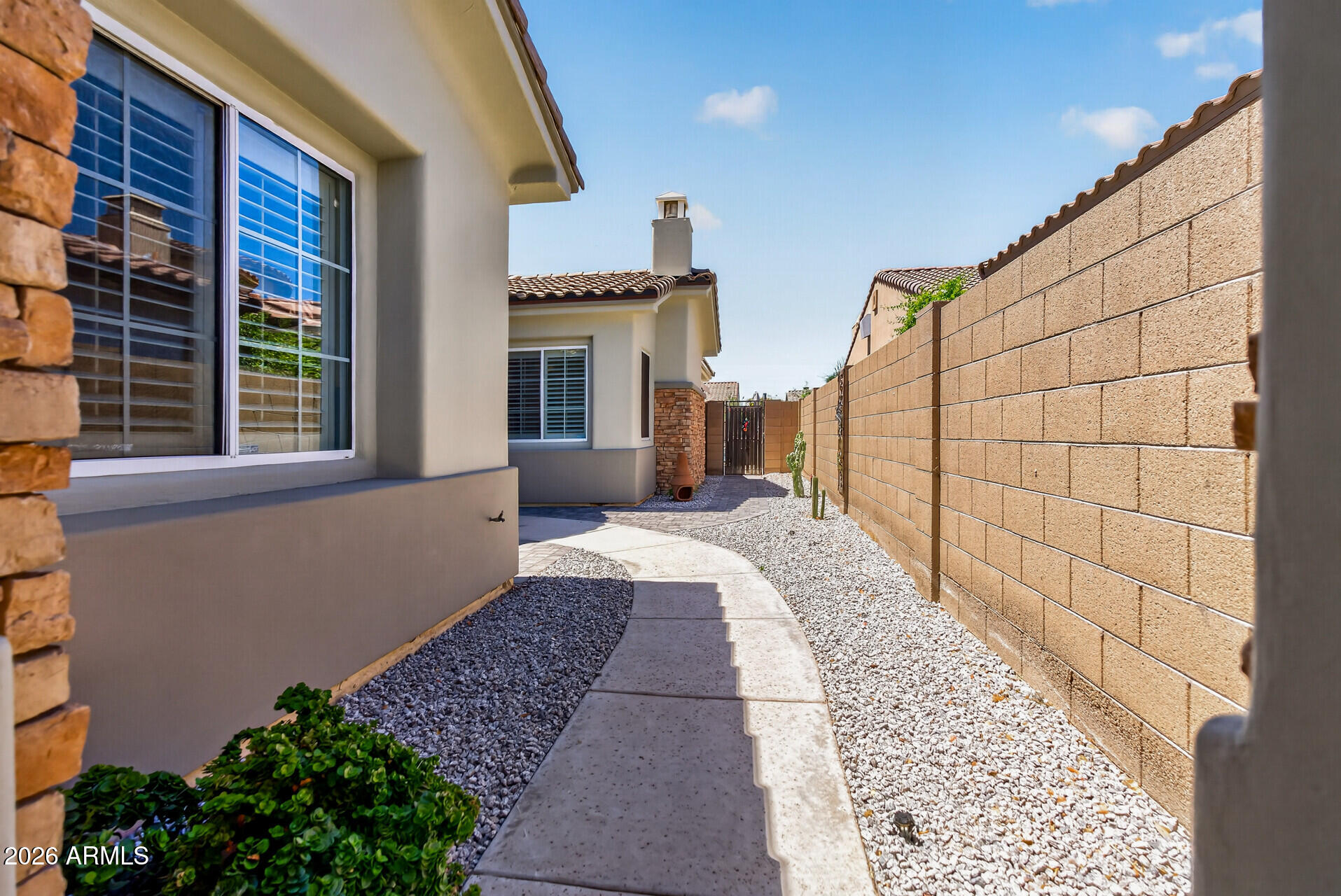 14309 W CYPRESS Street